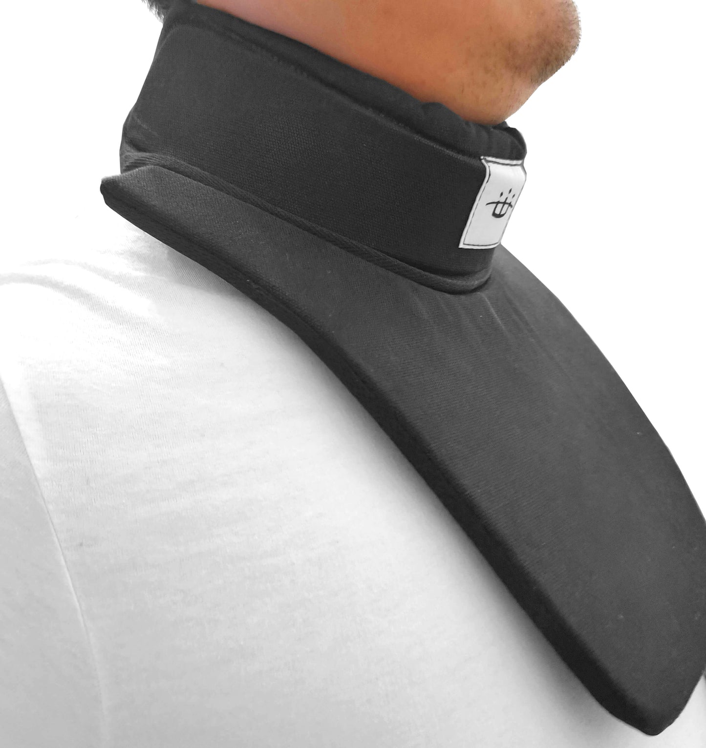 LEONARK Hema Overlays Throat Protector Fencing Gorget with Rigid Protection Plate for HEMA Longsword Rapier Sabre Armoury